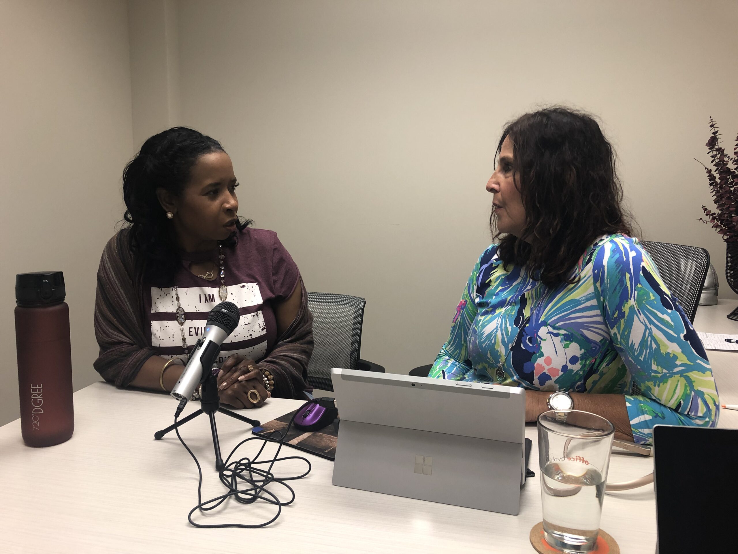 Twoana Podcast Photo w Mischelle